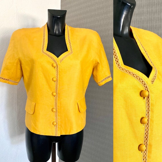 Vintage Yellow Linen Blouse Sweetheart Button Up … - image 1