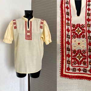 Yellow Folk Embroidered Men&#39;s Shirt Wide Light 70&#39;s Shirt Henley Neckline Embroidered Red Floral Bulgarian Traditional Summer Shirt Size M