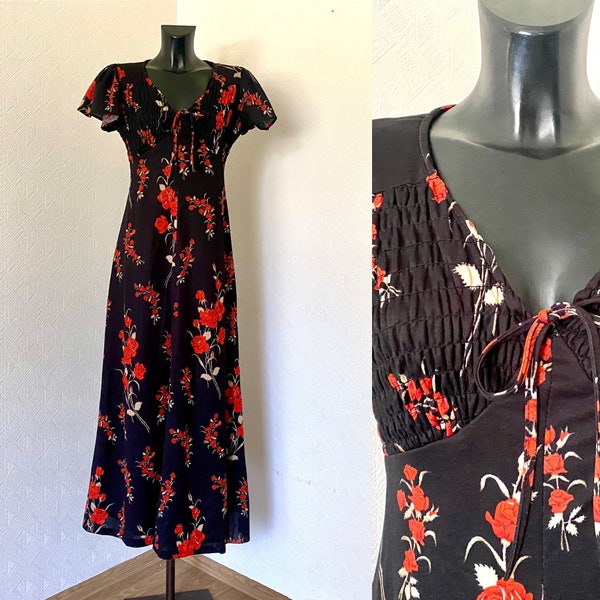 Vintage Dress Black Floral Red Rose Dress Romantic Dress 1980s Vintage Boho Bohemian Garden Party Short Sleeves Romantic Maxi Dress Size M