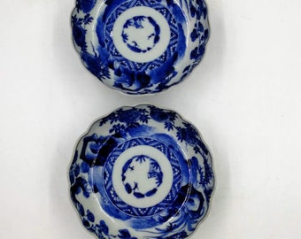 Pair of antique Arita yaki plates