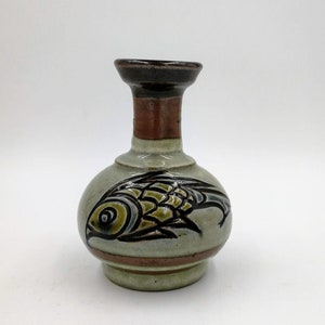 Tsuboya Vase Fish Design Japanese Okinawa Artistic Pottery