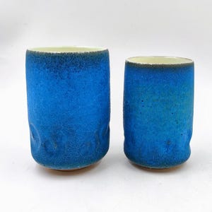 Pair of Yunomi by Shimizu Uichi 清水卯一