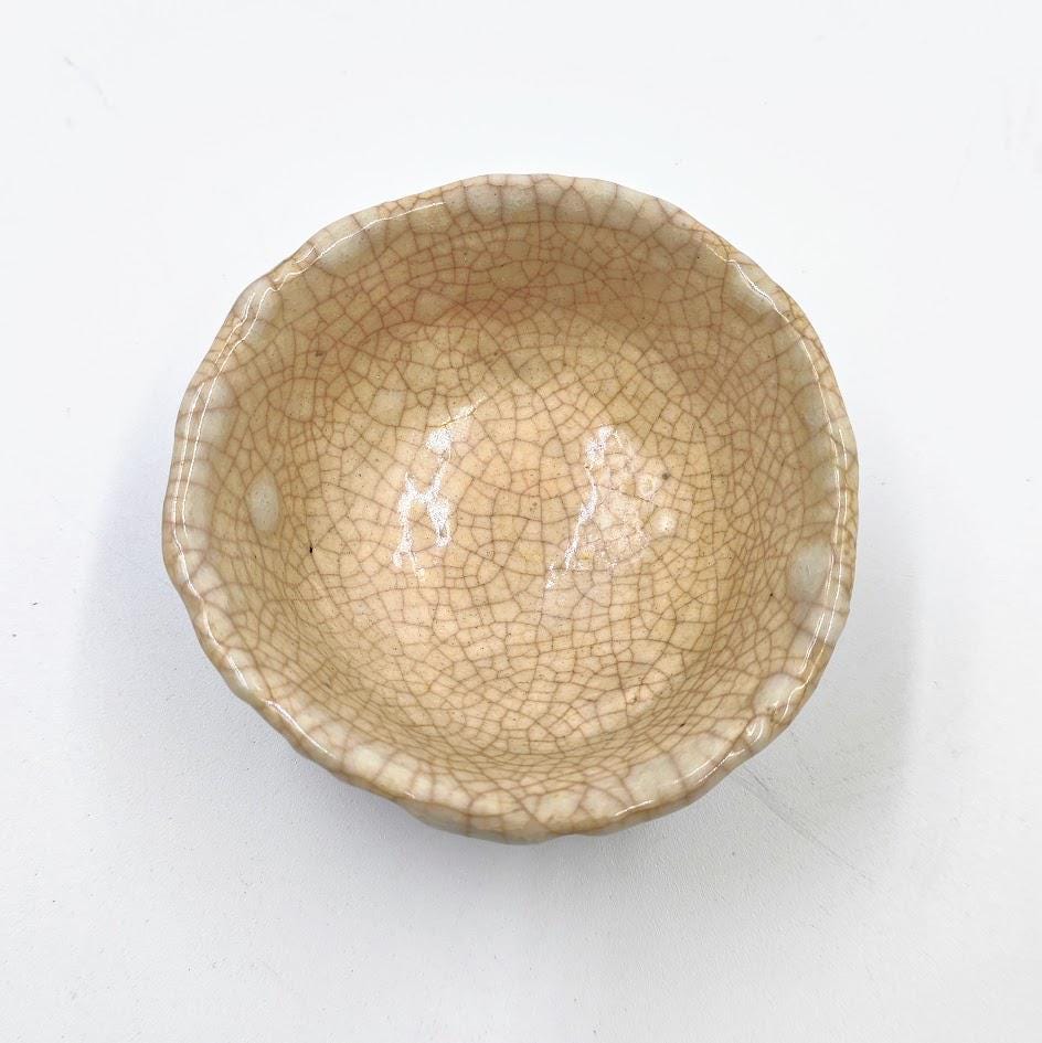 Rakuzan Ware Guinomi by 楽山焼 - Etsy