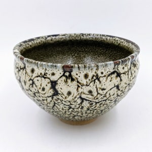 Kasama Yaki bowl by Hidekazu Iso