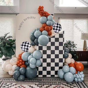 128/130 pezzi Kit arco di palloncini a tema auto da corsa Palloncini blu arancioni retrò Baby Shower Rivelazione del sesso del bambino Forniture per decorazioni per feste di compleanno