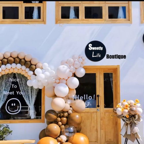 thumbnail image 2 of 125 PCS Cowboy Theme Balloon Set - Farm Party Decor With Matte Lemon, Orange & Cow Print Balloons 2 of 10