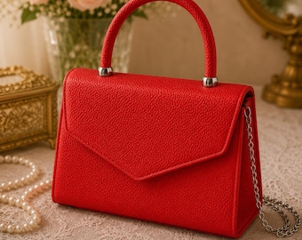 Bright Pillar Box Red 50s Look Clutch Bag | Vintage Style Top Handle Evening Bag