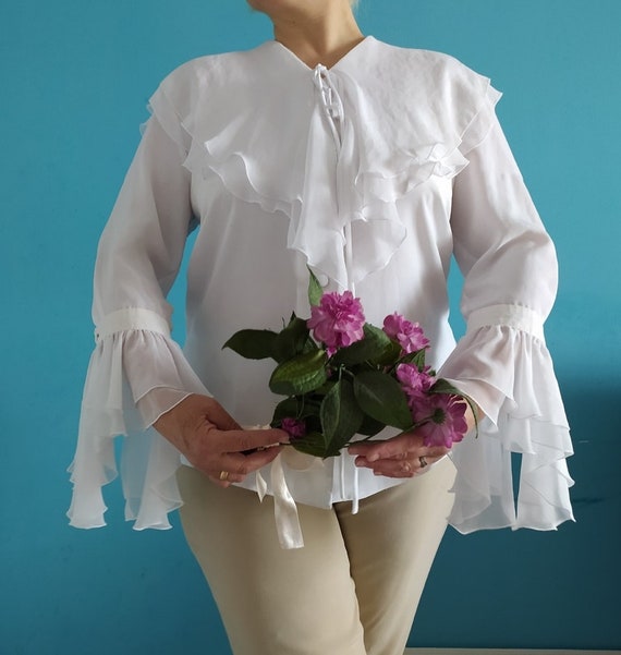 Vintage blouse White blouse Classic blouse Women b