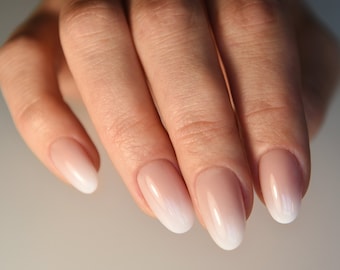 BABY-BOOMER ROYAL | GEL Ombre Dégradé Classique | Presse peinte à la main sur les ongles | Stiletto Ovale Amande Carré Cercueil Balerine | Longue Moyenne Courte