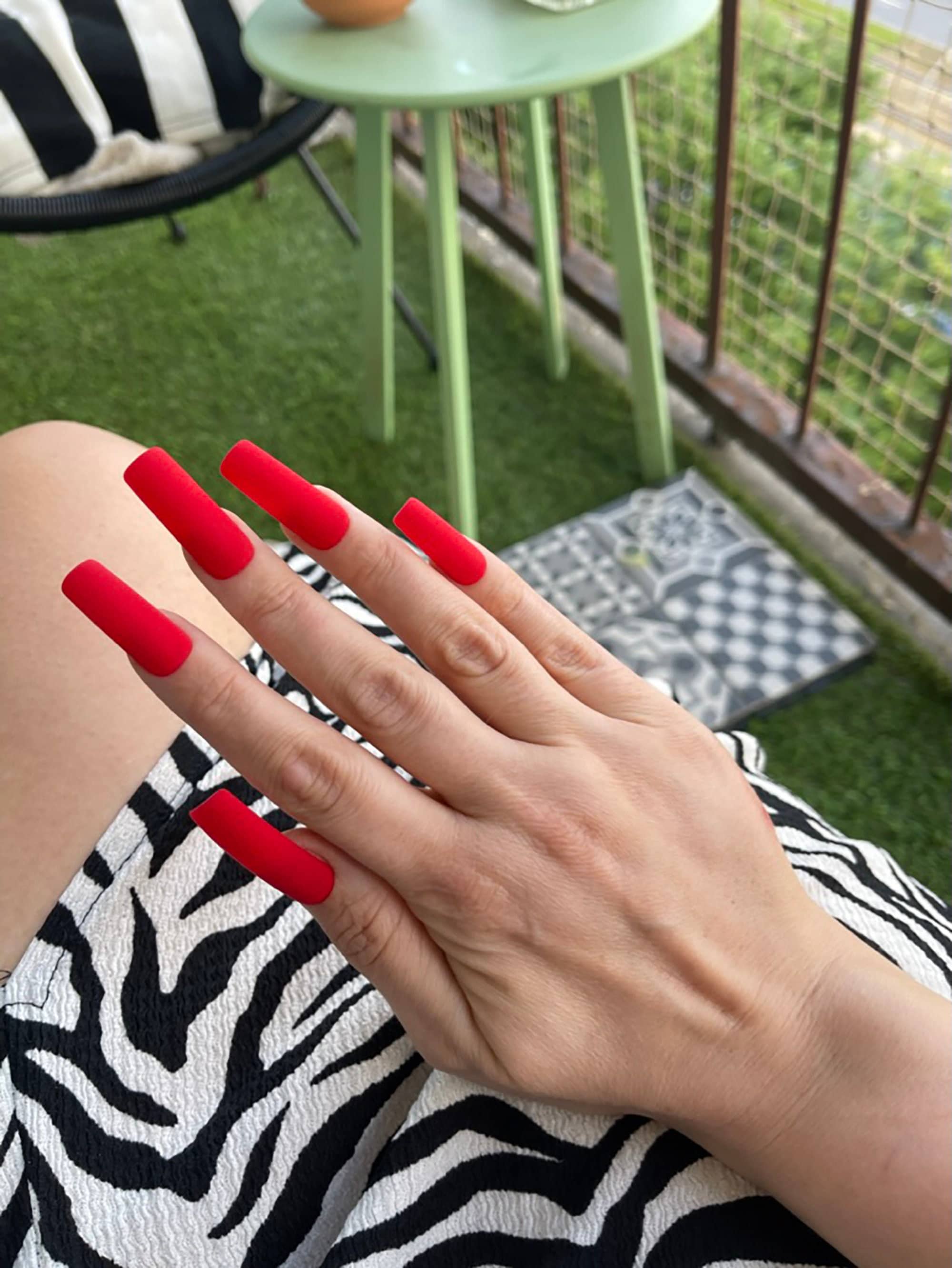 Red cheap acrylic nails