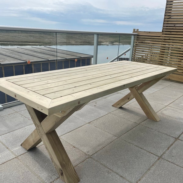 Outdoor Garden patio dining Table x leg (treated)