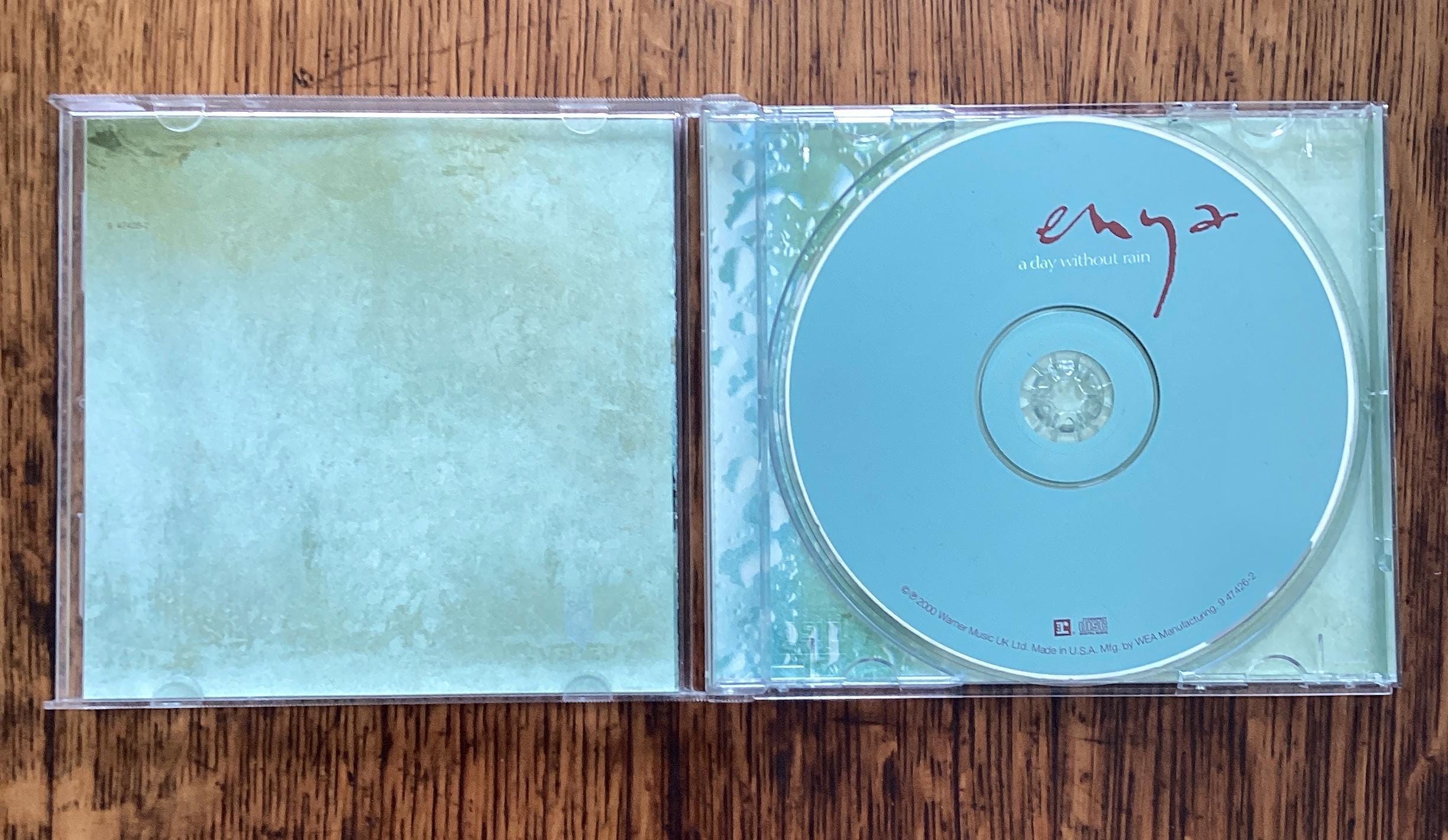 Enya - CD - A Day Without Rain - CD - 2000 Warner Music 9 47426-2