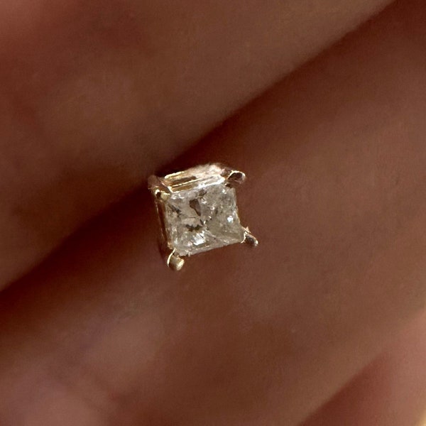Vintage Princess Cut Diamond Stud, 0.10 Carat Natural Diamond, Princess Diamond, 14K Solid Gold, Single Earring, Estate Sale, Small Diamond