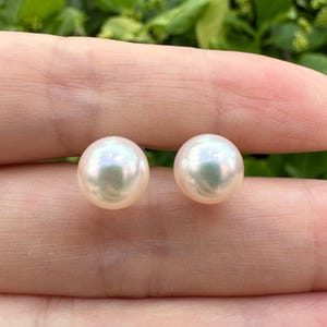 9MM Japanese Akoya Pearl Studs: 18K White Gold Earrings