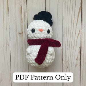 Digitales PDF Häkeln Mini Schneemann Muster, Häkelanleitung, Amigurumi Muster, PDF Download Häkelanleitung, Weihnachtshäkelanleitung