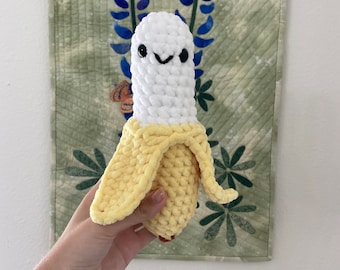 Virkad bananplysch, virkad banan, leksaksmat, bananplysch, banan, fejkmat, matplysch, virkad plysch, virkad mat