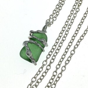 Genuine Handmade Green Beach Glass Choker Necklace, Gift for Beach Lover, Sea Glass Necklace, Gift for Teen, Boho Style, Organic Design