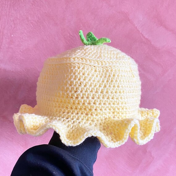 Crochet Pattern Strawberry Frilly 