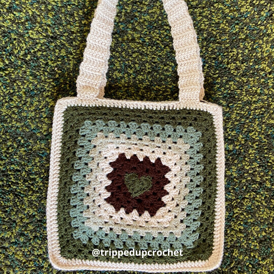 Crochet Heart Tote Bag, Crochet Heart Bag, Crochet Granny Sq - Inspire  Uplift
