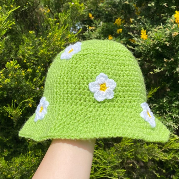 Crochet Pattern - Daisy Bucket Hat by @essdeecrafts (PDF  display picture 3
