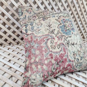 Vintage Turkish Kilim Pillow Cover: 20x20 Hand-spun Wool Bohemian Cushion