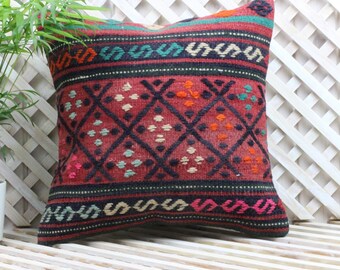 Vintage Kilim Pillow Cover: Bohemian Home Decor Accent Pillow (16x16 inches)