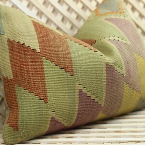 Vintage Turkish Rug Lumbar Pillow Cover: Handmade Kilim Cushion (24x16 in)