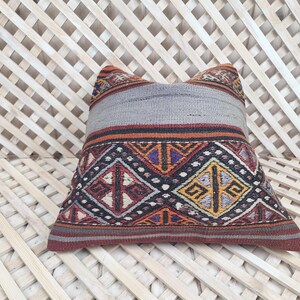 Vintage Turkish Kilim Pillow Cover: Handwoven Wool Bohemian Cushion