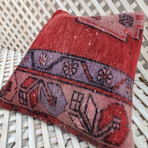 Vintage Turkish Carpet Pillow Cover: Bohemian Rustic Decor (20x20)