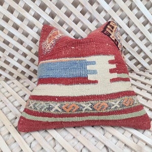 Vintage Turkish Kilim Pillow Cover: Handwoven Wool Bohemian Cushion