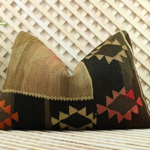kilim pillow,16x24,decorative pillow,bohemian pillow,turkish,vintage,handwoven pillow,home living,home decor,throw pillow,accent pillow