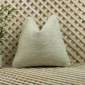 kilim pillow,16*16,vintage,bohemian pillow,turkish,handwoven pillow,throw pillow,accent pillow,home living,home decor,decorative pillow