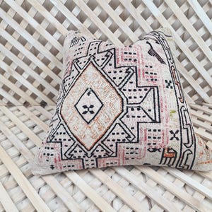 Vintage Turkish Kilim Pillow Cover: Handwoven Wool Bohemian Cushion