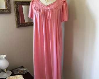 Vintage Pink Short Sleeve Nightgown Babydoll Cute Women's Medium