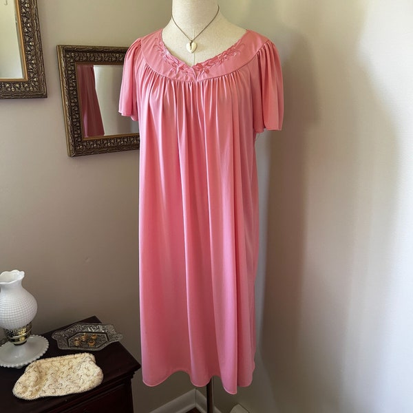 Vintage Pink Short Sleeve Nightgown Babydoll Cute Women's Medium
