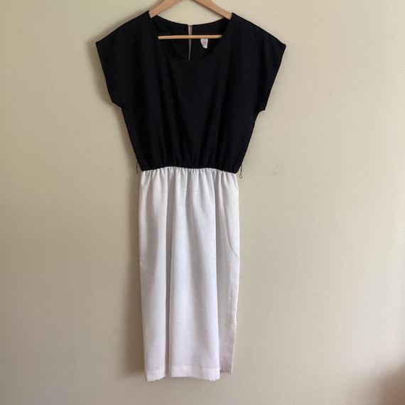 Vintage Dress Linen Blend White Black Short Sleev… - image 5