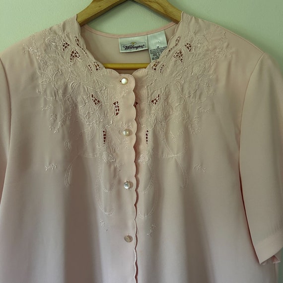 Vintage Soft Pink Short Sleeve Blouse Cut Out Emb… - image 4
