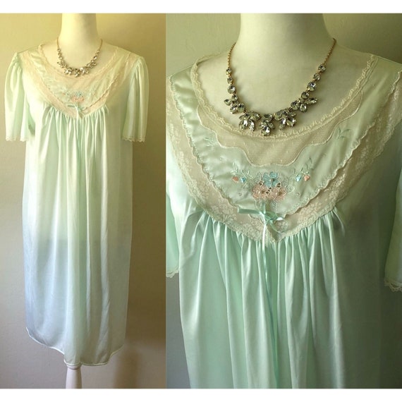 vintage mint green baby Gem