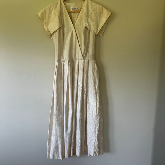 Vintage Cream Romantic Dress Short Sleeve Women's… - image 4
