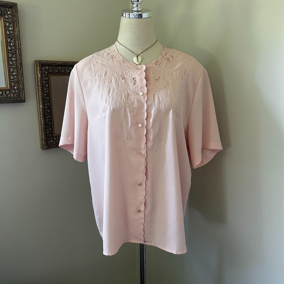 Vintage Soft Pink Short Sleeve Blouse Cut Out Emb… - image 1