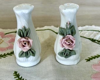 Vintage Floral Porcelain Salt & Pepper Shakers – Pink Rose Cottagecore Kitchen Decor