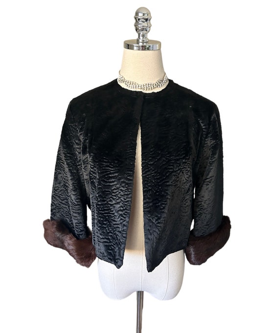 Vintage Black Cropped Faux Fur Jacket with Fur Cuf