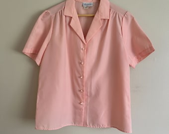 Vintage Peach Pearl Button Pointed Notched Collar Blouse