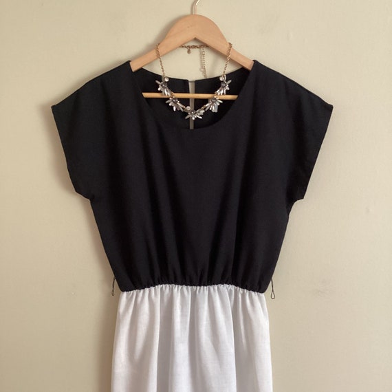 Vintage Dress Linen Blend White Black Short Sleev… - image 2
