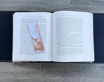 Deer Bookmark, Double-Sided Autumn Leaves, Woodland Animal, Laminated Gift