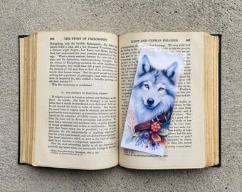 Wolf Bookmark: Laminated Illustration for Book Lovers