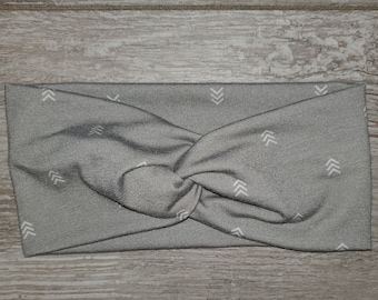 NEW Gray with White Arrows Healthcare Worker headbands, Knotted Headband, Yoga Headbands, Nurse Headbands, Running Headband