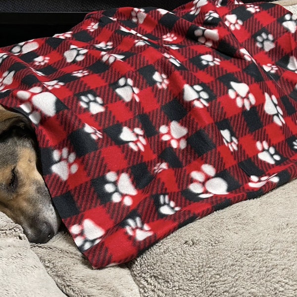 handmade dog/ Pet blanket (plaid)