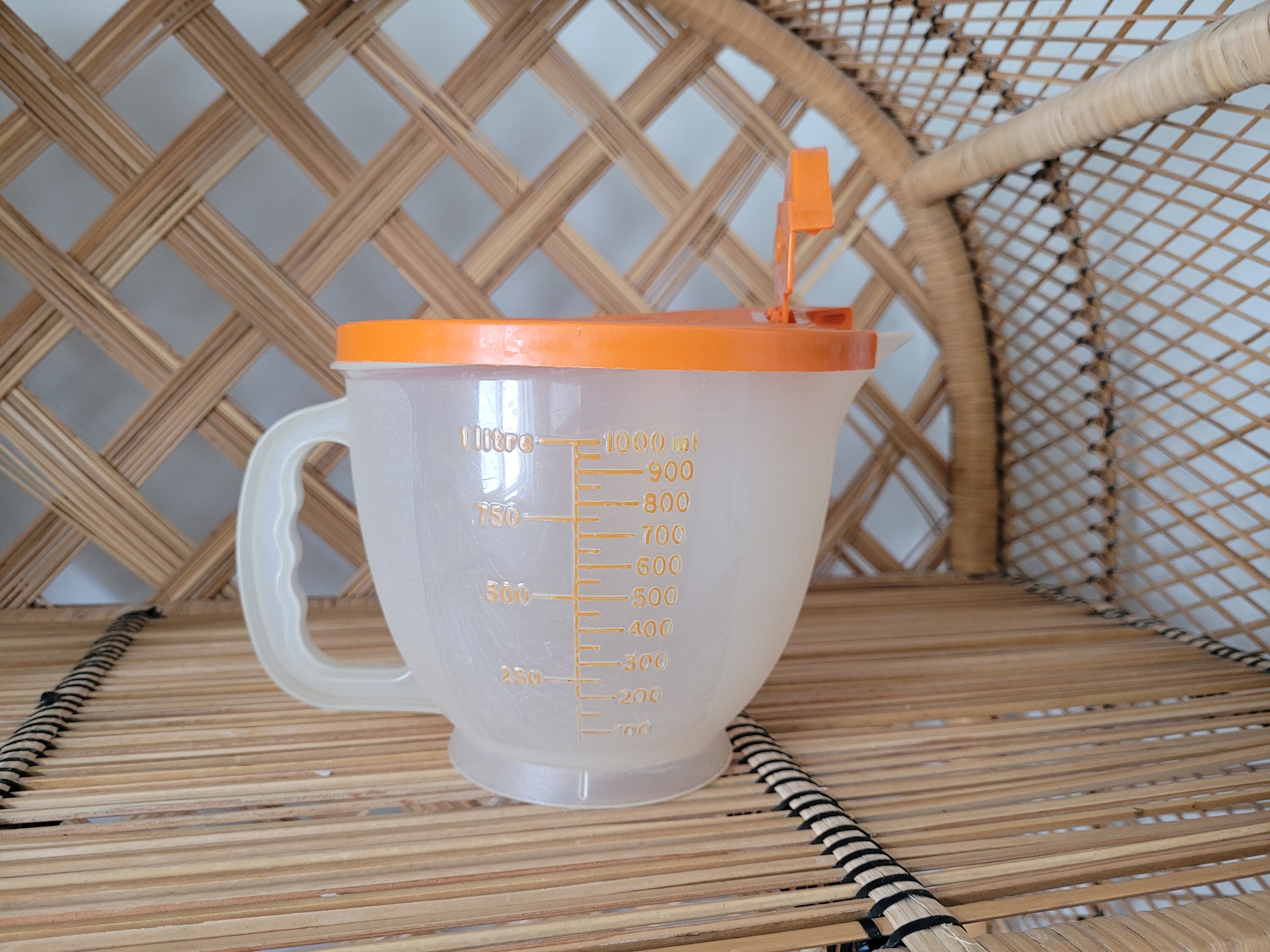 2-liter 2000ml Stainless Steel Measuring Cup/pouring Pitcher