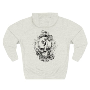 Gothic Skull Fleece Hoodie | Cozy Unisex Pullover Sweatshirt | Dark Aesthetic Hoodie | Halloween Streetwear Gift